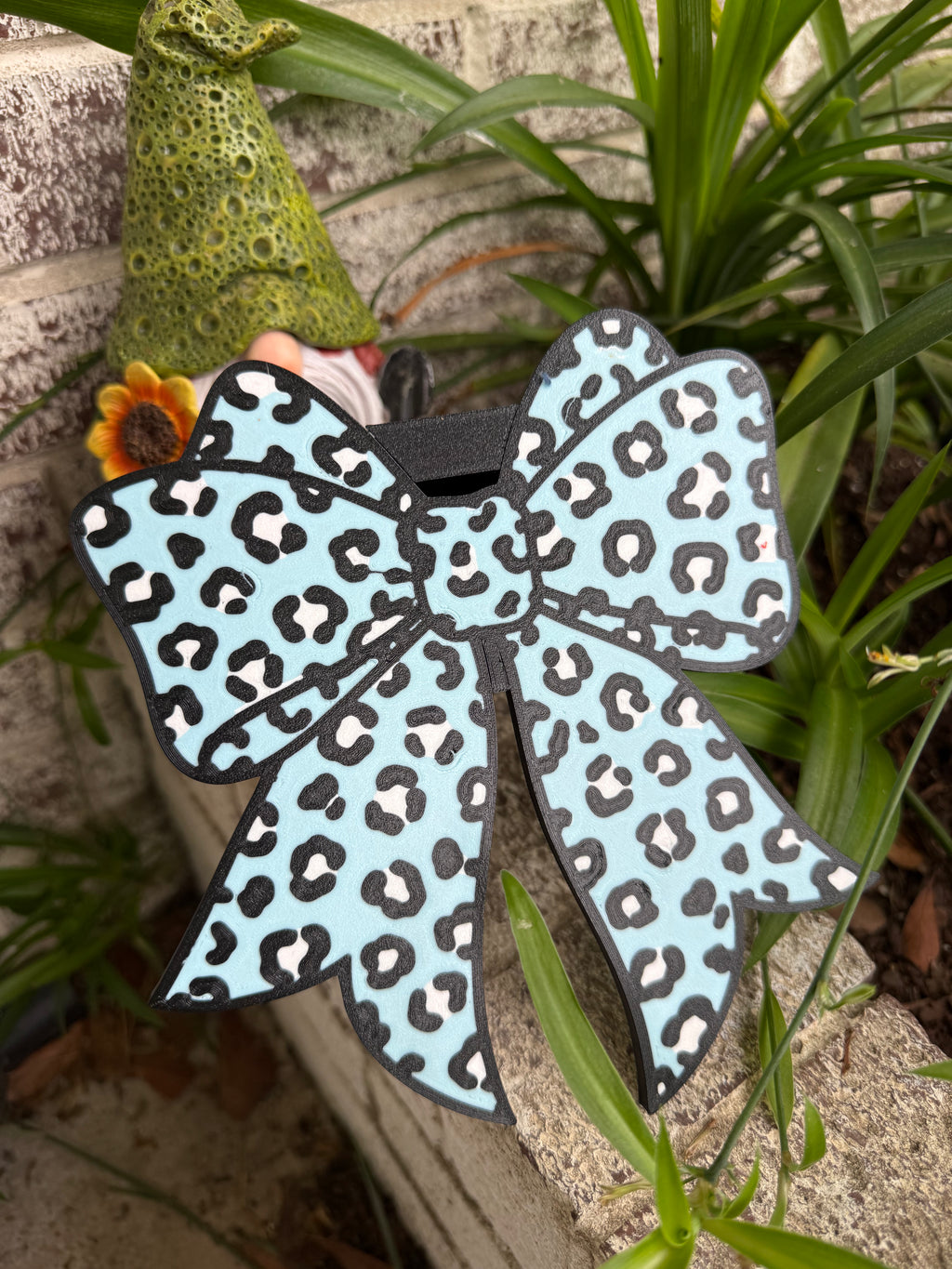 Cheetah Bow Hitch Cover